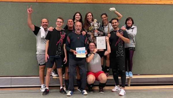 Holzbüttgener- und Vorstervolleyballteam holen den ersten Platz beim Vorster Jungschützenspiel